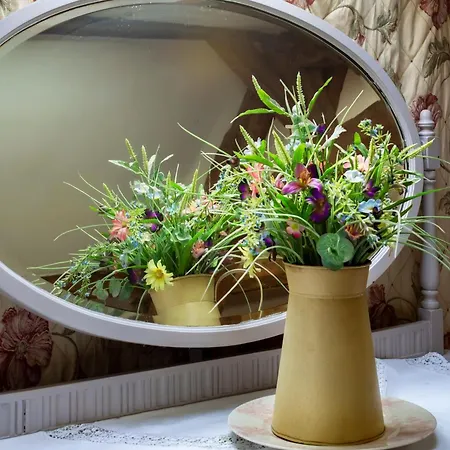 La Petite Maison D'allemans - Piscine, Grand Jardin * Allemans