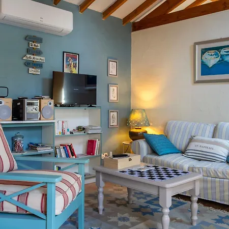 La Petite Maison D'allemans - Piscine, Grand Jardin Holiday home Allemans