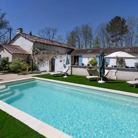 La Petite Maison D'allemans - Piscine, Grand Jardin
